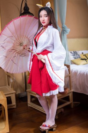 年轻的女老师3