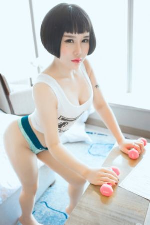 八乃翼被夫上司侵犯在线