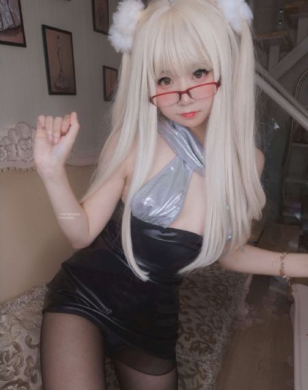 一个好妈妈的d4申字